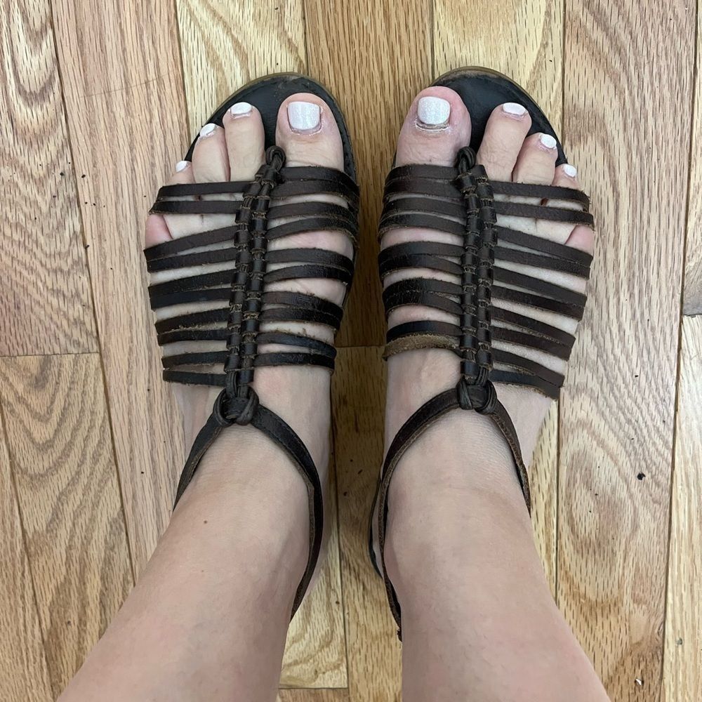 Soul of‎ Africa Leather Sandal - size 8